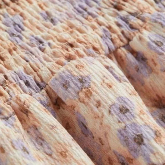 H&M Smocked Dress in Light Beige Small‎ Flowers - Picture 2 of 10